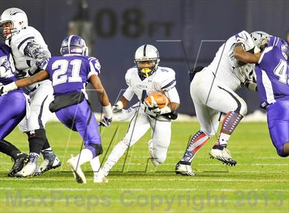 Thumbnail 2 in Tottenville vs. Lincoln (PSAL Final) photogallery.