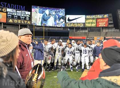 Thumbnail 1 in Tottenville vs. Lincoln (PSAL Final) photogallery.