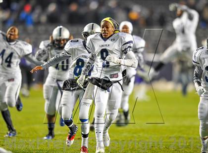 Thumbnail 3 in Tottenville vs. Lincoln (PSAL Final) photogallery.