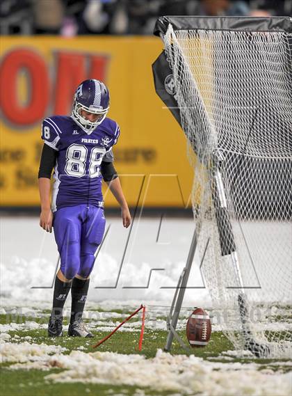 Thumbnail 1 in Tottenville vs. Lincoln (PSAL Final) photogallery.