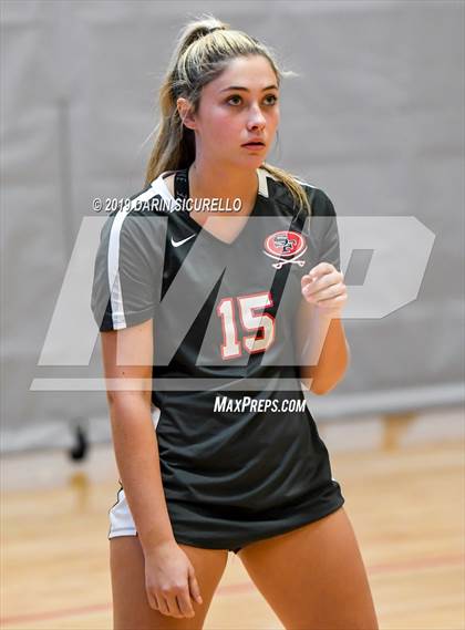 Thumbnail 1 in Bishop Gorman vs. Santa Fe  (NIKE Tournament of Champions) photogallery.