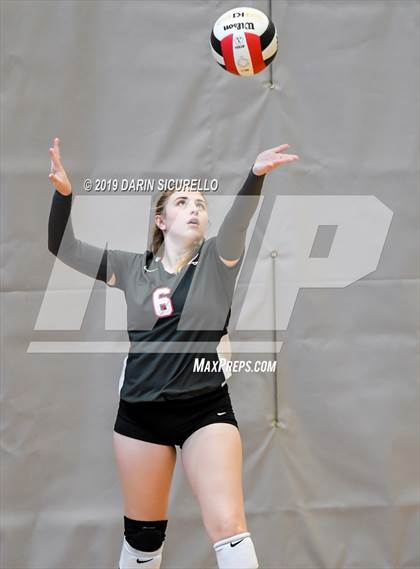 Thumbnail 2 in Bishop Gorman vs. Santa Fe  (NIKE Tournament of Champions) photogallery.