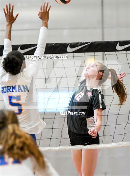 Thumbnail 3 in Bishop Gorman vs. Santa Fe  (NIKE Tournament of Champions) photogallery.