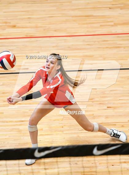 Thumbnail 1 in Bishop Gorman vs. Santa Fe  (NIKE Tournament of Champions) photogallery.
