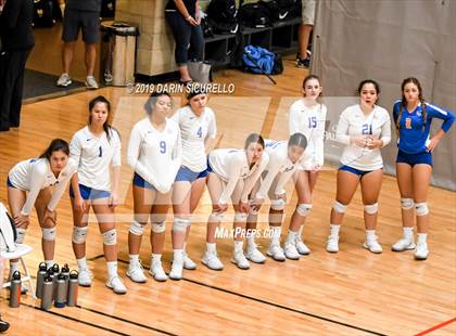Thumbnail 2 in Bishop Gorman vs. Santa Fe  (NIKE Tournament of Champions) photogallery.
