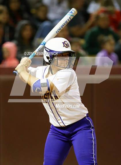 Thumbnail 2 in Canyon del Oro vs. Sunrise Mountain (AIA 4A Final) photogallery.