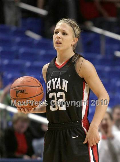 Thumbnail 2 in Archbishop Ryan vs. Mt. Lebanon (PIAA Class AAAA Championship) photogallery.