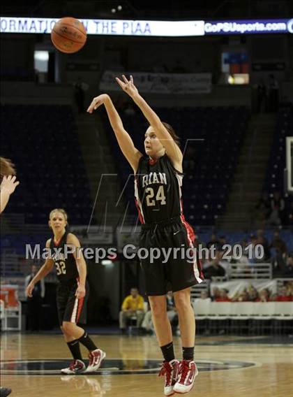 Thumbnail 2 in Archbishop Ryan vs. Mt. Lebanon (PIAA Class AAAA Championship) photogallery.