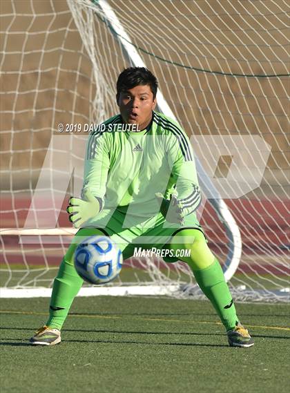 Thumbnail 3 in Hilmar vs. Encina Prep (CIF SJS D5 Final) photogallery.