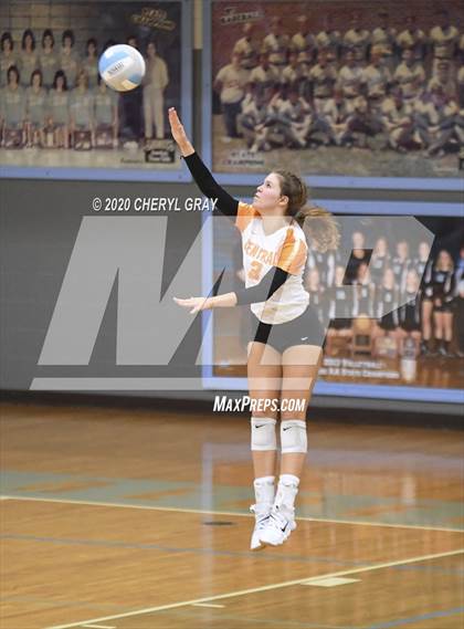 Thumbnail 3 in Sullivan Central @ Sullivan South photogallery.