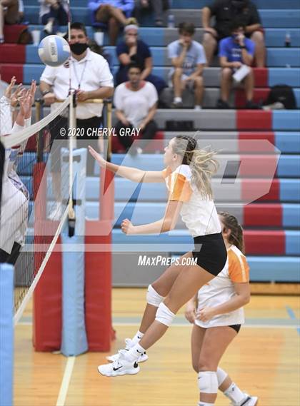Thumbnail 3 in Sullivan Central @ Sullivan South photogallery.