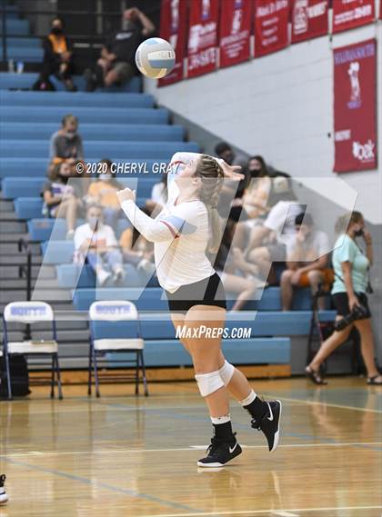 Thumbnail 3 in Sullivan Central @ Sullivan South photogallery.