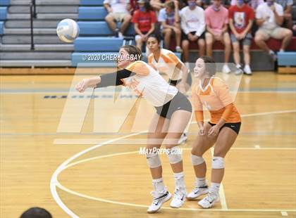 Thumbnail 3 in Sullivan Central @ Sullivan South photogallery.