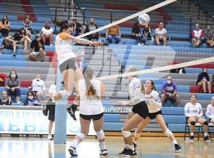 Thumbnail 3 in Sullivan Central @ Sullivan South photogallery.