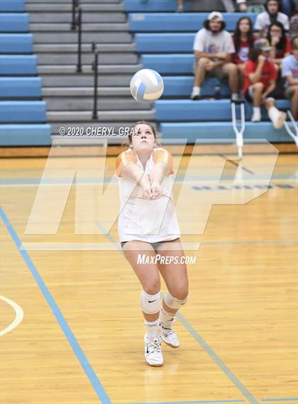 Thumbnail 3 in Sullivan Central @ Sullivan South photogallery.