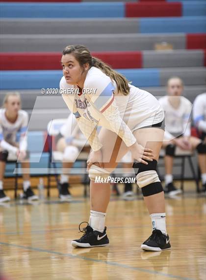 Thumbnail 2 in Sullivan Central @ Sullivan South photogallery.