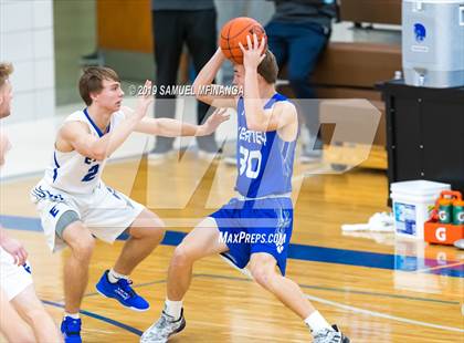 Thumbnail 1 in Kearney @ Lincoln East photogallery.
