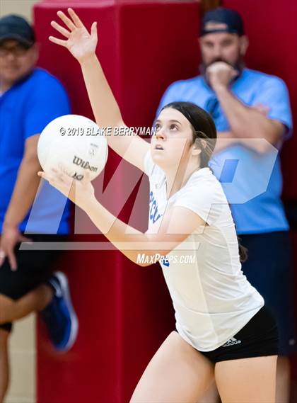 Thumbnail 1 in O'Connor @ Chaparral photogallery.