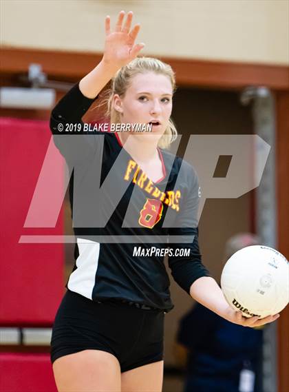 Thumbnail 1 in O'Connor @ Chaparral photogallery.
