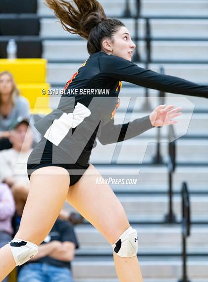 Thumbnail 1 in O'Connor @ Chaparral photogallery.