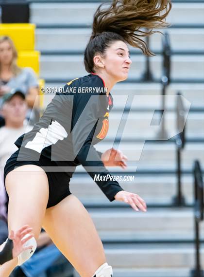 Thumbnail 2 in O'Connor @ Chaparral photogallery.