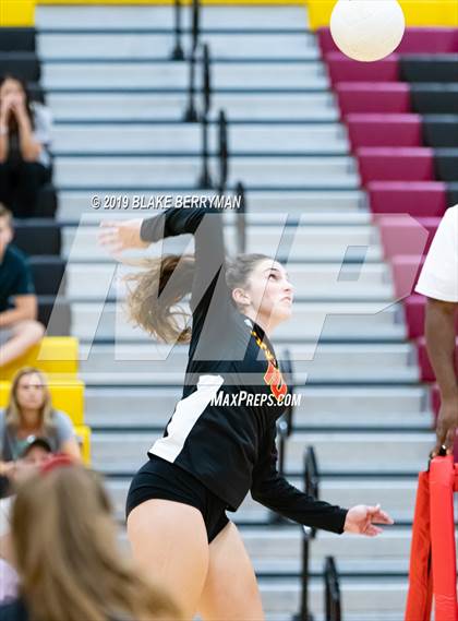 Thumbnail 1 in O'Connor @ Chaparral photogallery.