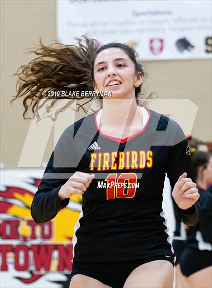 Thumbnail 1 in O'Connor @ Chaparral photogallery.