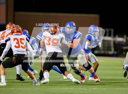 Thumbnail 3 in Grand Oaks @ Oak Ridge photogallery.