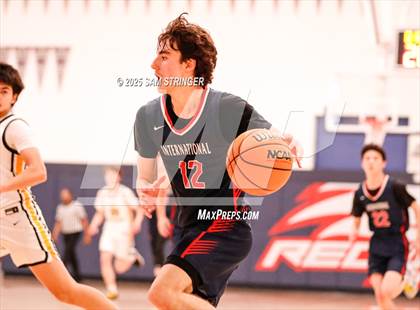 Thumbnail 2 in International vs. Lick-Wilmerding (Redwood Christian Invitational) photogallery.