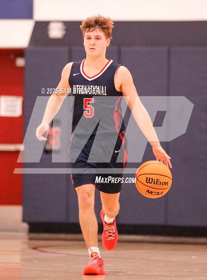 Thumbnail 1 in International vs. Lick-Wilmerding (Redwood Christian Invitational) photogallery.