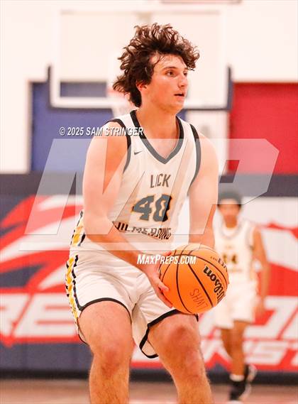 Thumbnail 3 in International vs. Lick-Wilmerding (Redwood Christian Invitational) photogallery.