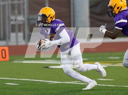 Thumbnail 1 in Lynwood vs. Hamilton  photogallery.