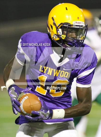 Thumbnail 1 in Lynwood vs. Hamilton  photogallery.