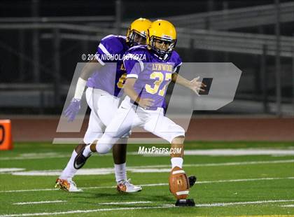 Thumbnail 3 in Lynwood vs. Hamilton  photogallery.