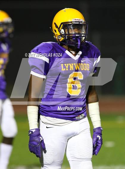 Thumbnail 3 in Lynwood vs. Hamilton  photogallery.