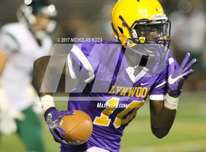 Thumbnail 2 in Lynwood vs. Hamilton  photogallery.