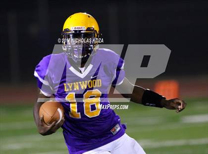 Thumbnail 2 in Lynwood vs. Hamilton  photogallery.