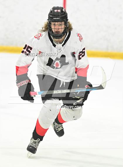 Thumbnail 3 in Shepaug CoOp @ Milford Mariners photogallery.