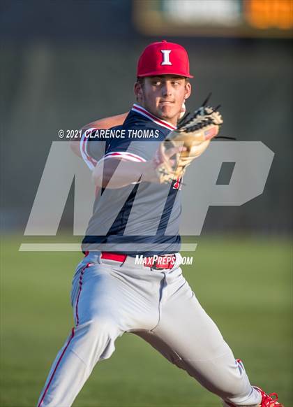 Thumbnail 1 in Independence @ Loudoun Valley photogallery.