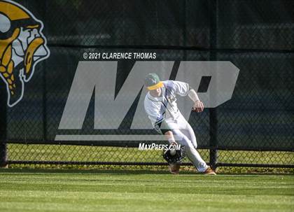 Thumbnail 2 in Independence @ Loudoun Valley photogallery.
