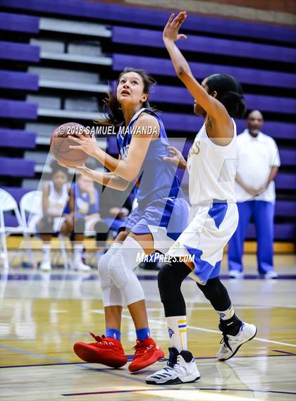 Thumbnail 1 in Los Altos vs St. Bernard  photogallery.