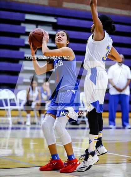 Thumbnail 2 in Los Altos vs St. Bernard  photogallery.