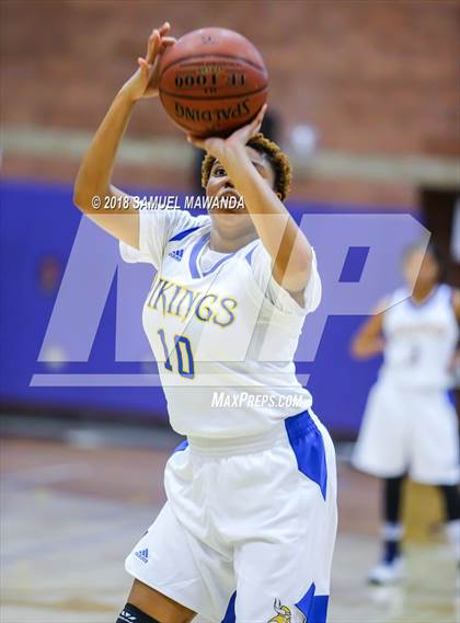 Thumbnail 3 in Los Altos vs St. Bernard  photogallery.