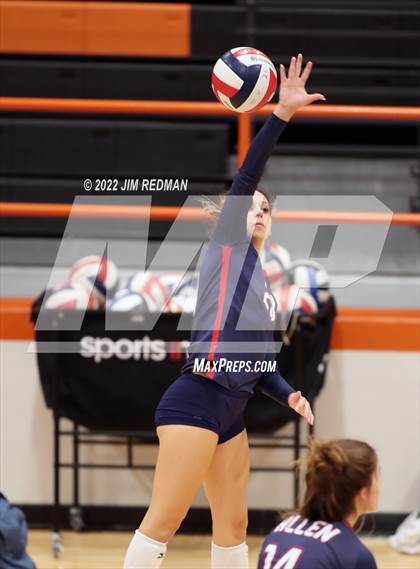 Thumbnail 1 in Allen @ Rockwall photogallery.