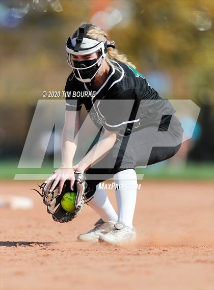 Thumbnail 1 in Fossil Ridge vs. Grand Junction Central (CHSAA 5A Semifinal) photogallery.