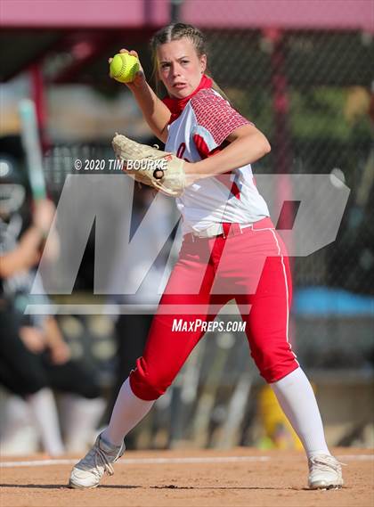 Thumbnail 3 in Fossil Ridge vs. Grand Junction Central (CHSAA 5A Semifinal) photogallery.