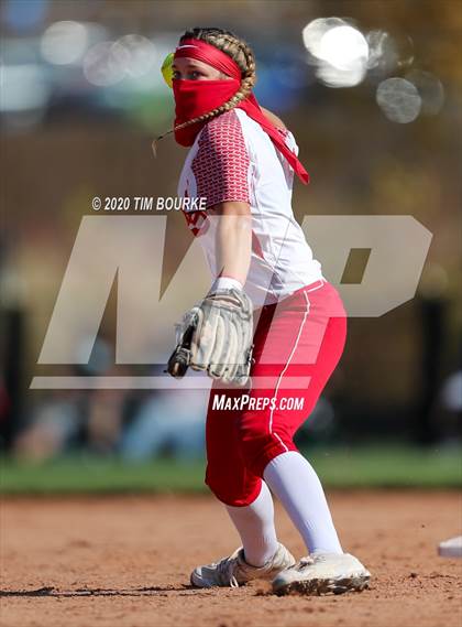 Thumbnail 2 in Fossil Ridge vs. Grand Junction Central (CHSAA 5A Semifinal) photogallery.