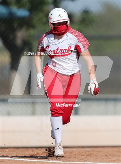 Thumbnail 1 in Fossil Ridge vs. Grand Junction Central (CHSAA 5A Semifinal) photogallery.