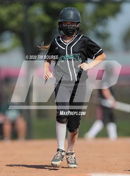 Thumbnail 1 in Fossil Ridge vs. Grand Junction Central (CHSAA 5A Semifinal) photogallery.