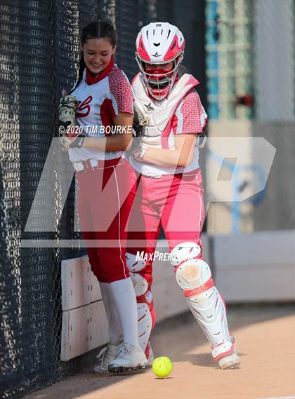 Thumbnail 1 in Fossil Ridge vs. Grand Junction Central (CHSAA 5A Semifinal) photogallery.